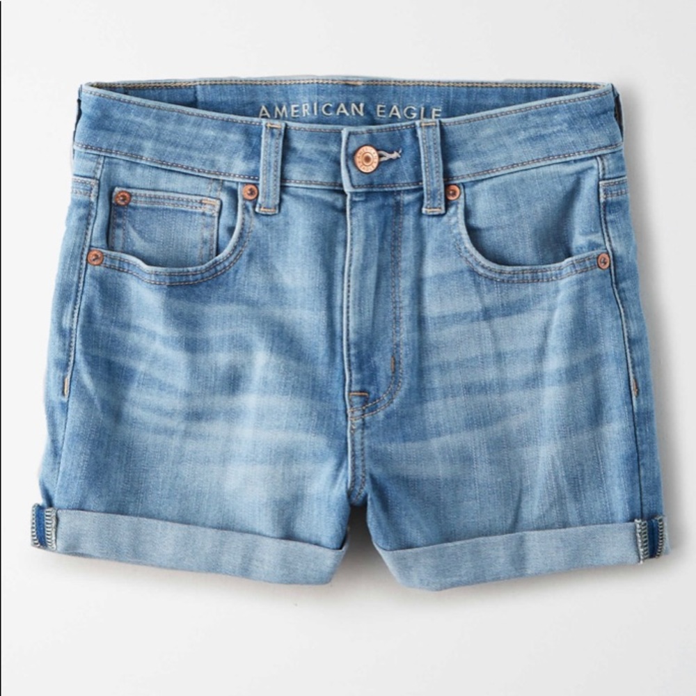 American Eagle Size 4 High-Waisted Shorts🤩💛